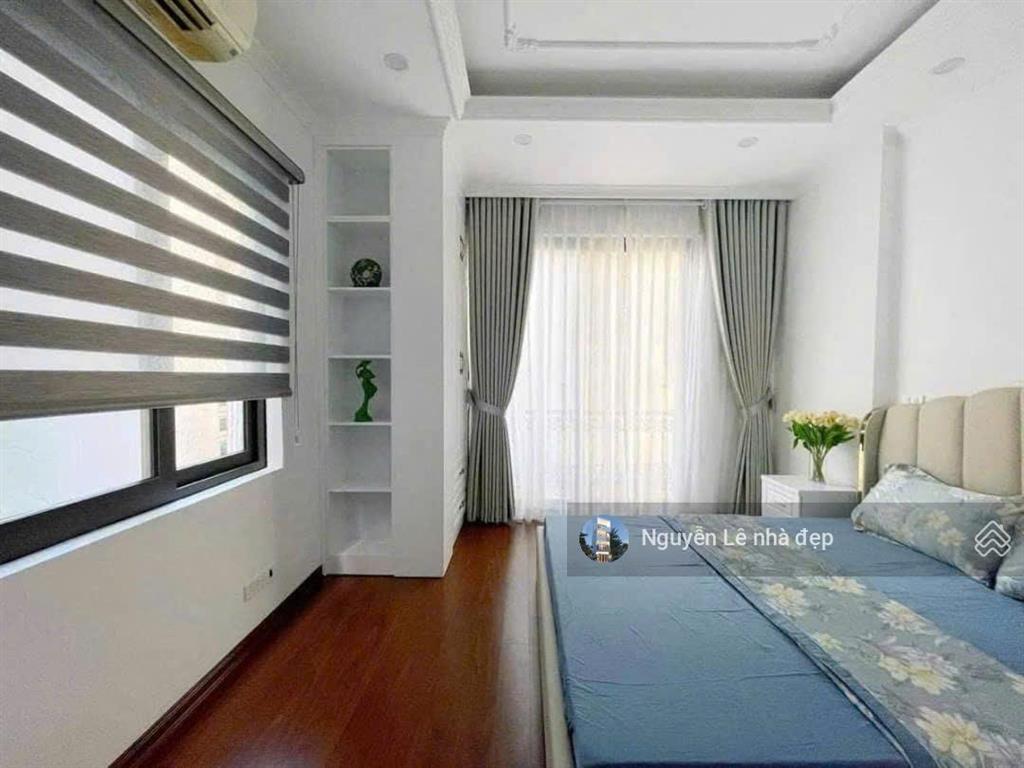 Nhà đẹp giáp nhất 5 tầng full nội thất cao cấp đang cho thuê 30tr nhỉnh 11 tỷ