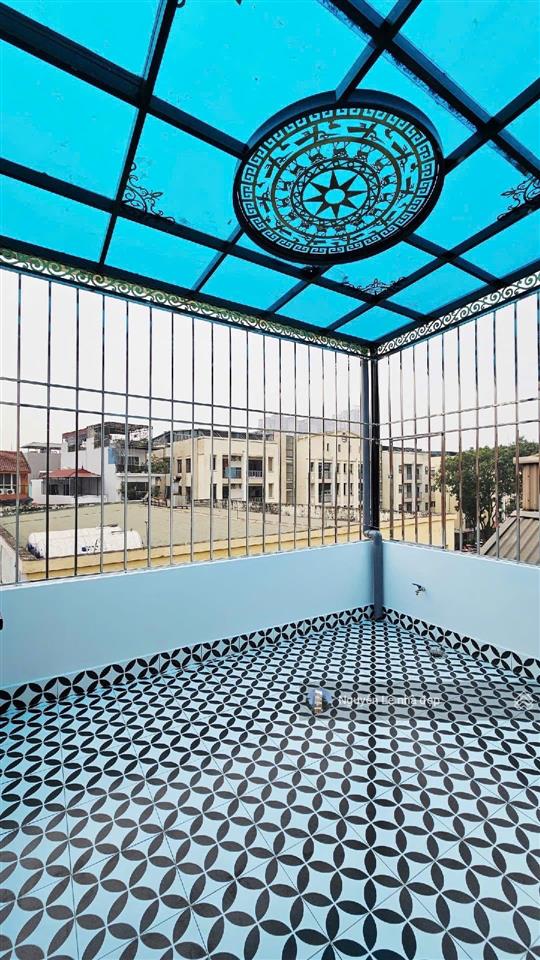 Bán nhà hoàng văn thái cách phố 50m, dt 36m2, 5 tầng thang máy, ở ngay, giá 10.8 tỷ