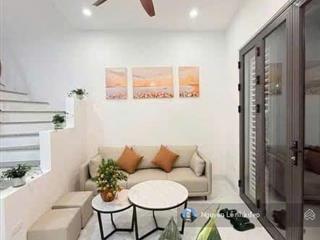 Nhà đẹp khương trung  21m, 5 tầng, lô góc, 3 bước ra ô tô, mt 4m+, giá 6.9 tỷ