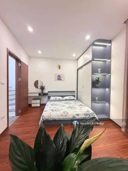 Nhà đẹp khương trung  21m, 5 tầng, lô góc, 3 bước ra ô tô, mt 4m+, giá 6.9 tỷ