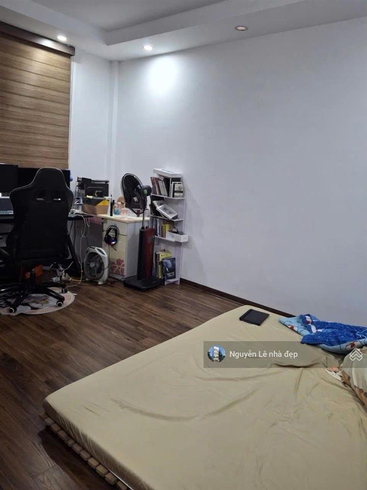 Bán nhà bùi xương trạch  hoàng mai, 34m, 4 tầng, mt 4m, ngõ ba gác, giá 8.15 tỷ