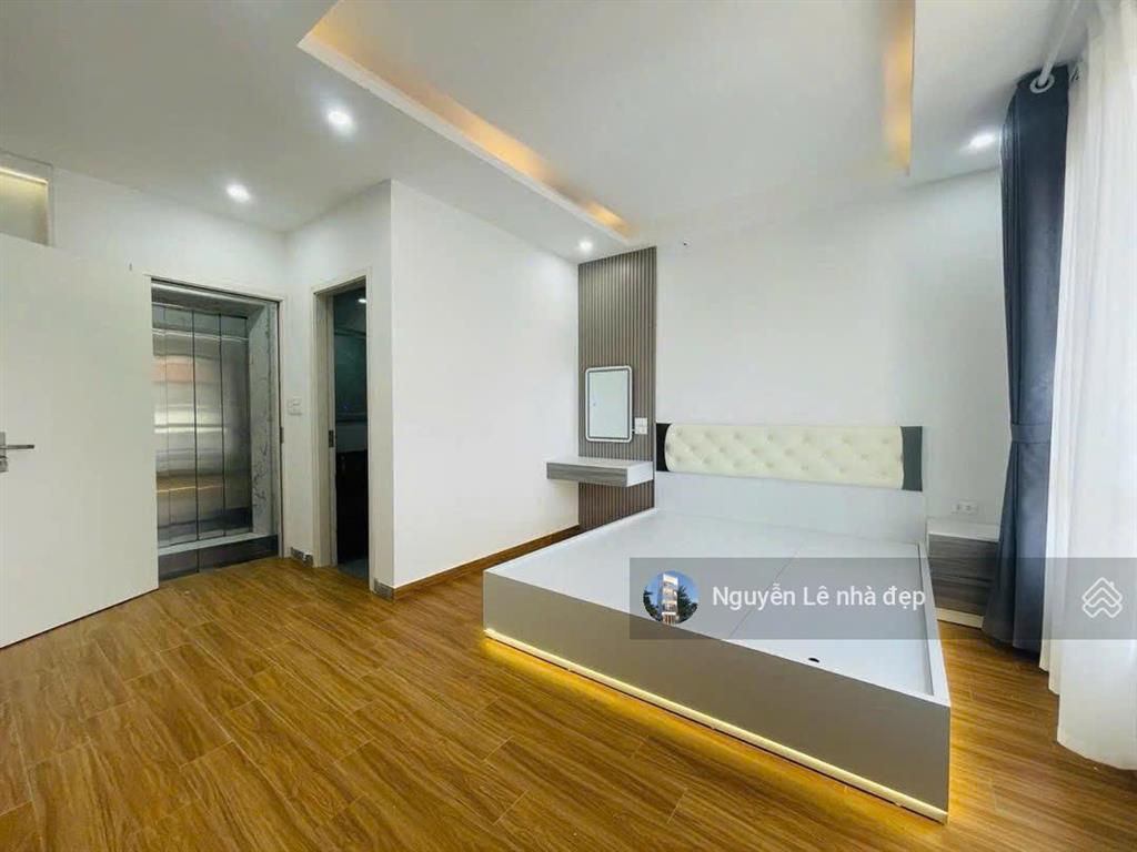 Nhà thanh xuân vũ tông phan 7 tầng mt 4.55m kinh doanh tốt