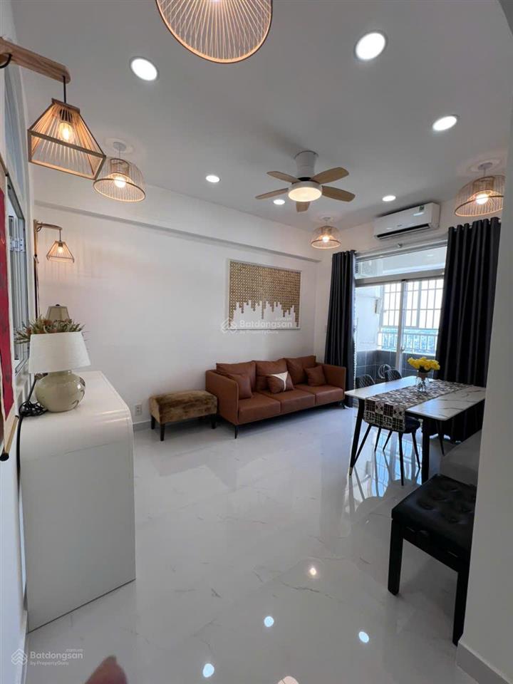 Bán căn hộ cao ốc bình minh 3pn/2wc lầu cao cạnh ga metro, ngã tư thủ đức. giá chỉ 3,8 tỷ