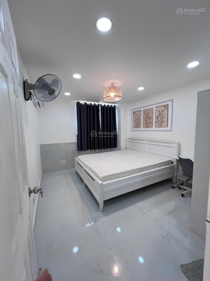 Bán căn hộ cao ốc bình minh 3pn/2wc lầu cao cạnh ga metro, ngã tư thủ đức. giá chỉ 3,8 tỷ