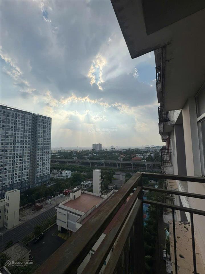 Bán căn hộ cao ốc bình minh 3pn/2wc lầu cao cạnh ga metro, ngã tư thủ đức. giá chỉ 3,8 tỷ