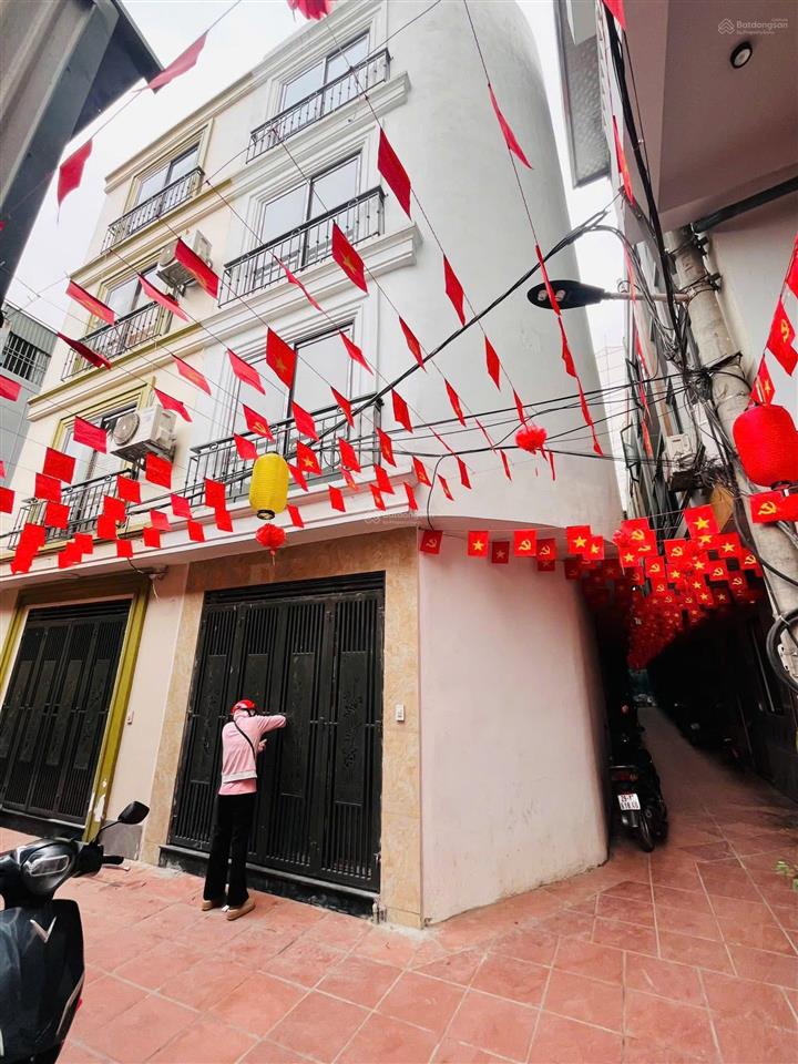 Bán nhà đẹp lô góc view hồ điều hoà đông la sát trục đường vành đai 4  an cư dài lâu