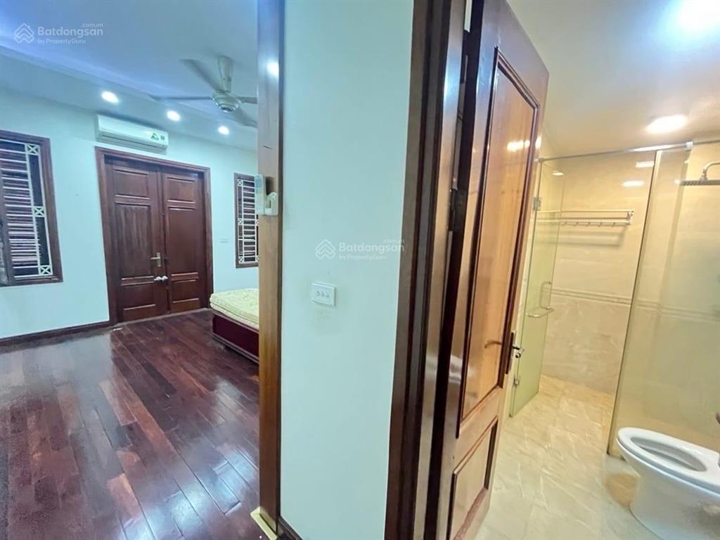 Chính chủ bán nhà f0 full nội thất giá đầu tư, phân lô vỉa hè kinh doanh kđt văn quán  0927 113 ***