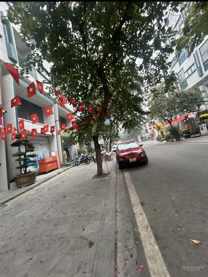 Galaxy vạn phúc chính chủ tôi cần bán gấp 100m26 tầng thang máy, full nội thất zalo 0927 113 ***