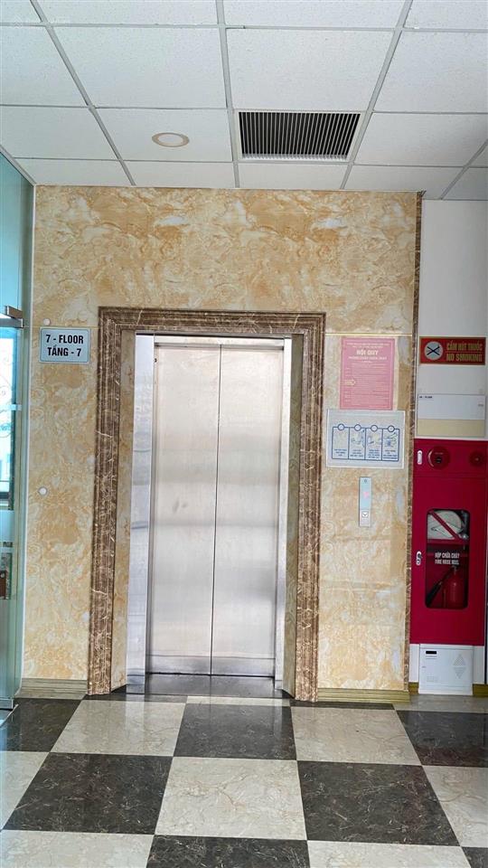 Siêu phẩm hđ 110m2 toà văn phòng phân lô vỉa hè oto tránh thang máy 8t  kd dòng tiền 0927 113 ***