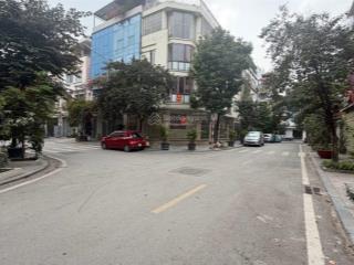 Bán nhà kđt cvăn phú 65m2 6 tầng thang máy, kd sầm uất, cạnh công viên nhỉnh 19tỷ cc 0927 113 ***