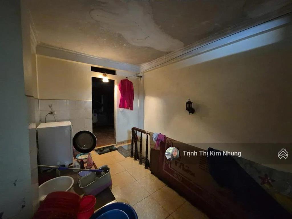 Bán gấp nhà cạnh kđt văn quán,hđ
diện tích 41m2/46m2 nhà 4 tầng/ 3 thoáng/ 10tỷ nhỏ
0927 113 ***