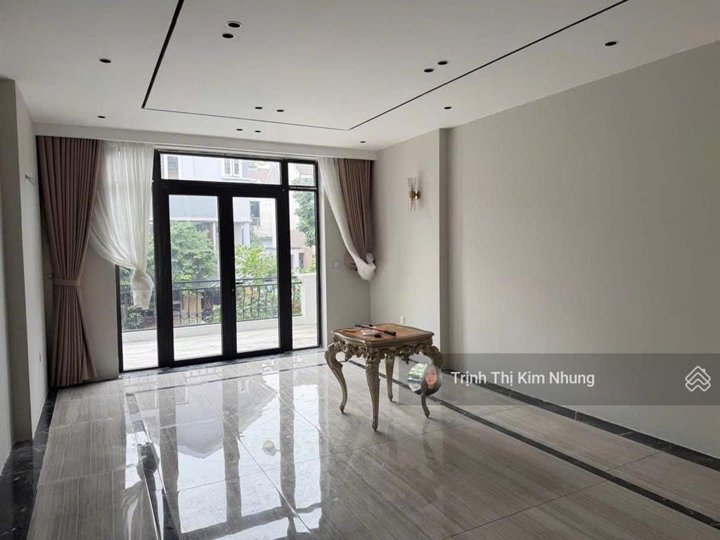 Bán gấp liền kề kđt văn khêgara 2 ôtô nội thất xịn vỉa hè rộng khe thoáng sau 83m 0927 113 ***