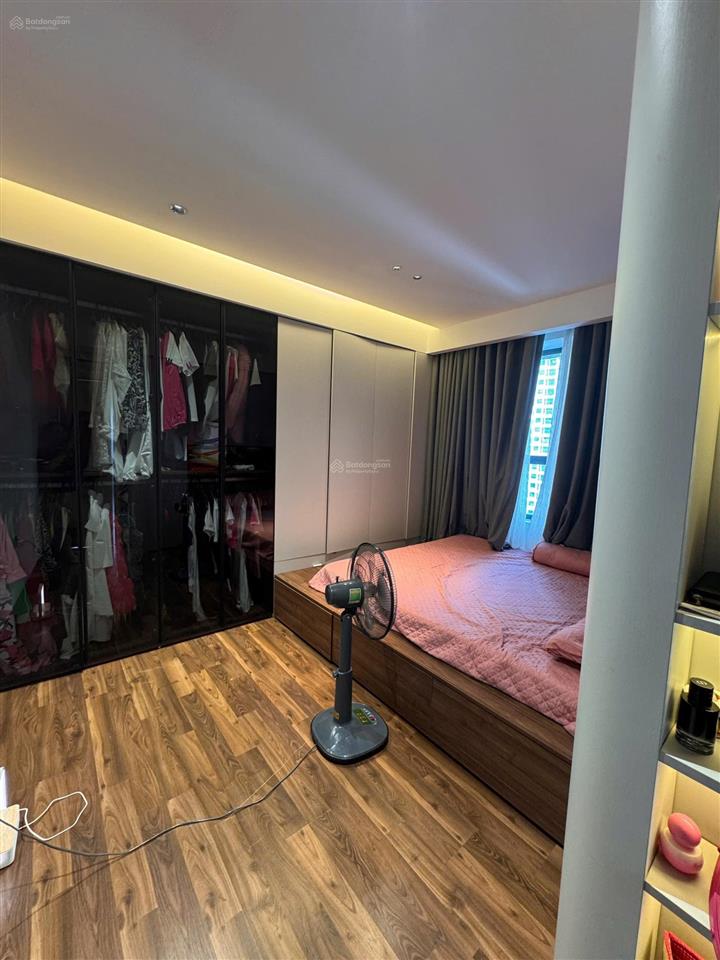 Bán gấp chung cư diamond 136 hồ tùng mậu 140m2  lôgoc giá chỉ loanh quanh hơn 10tỷ  0927 113 ***