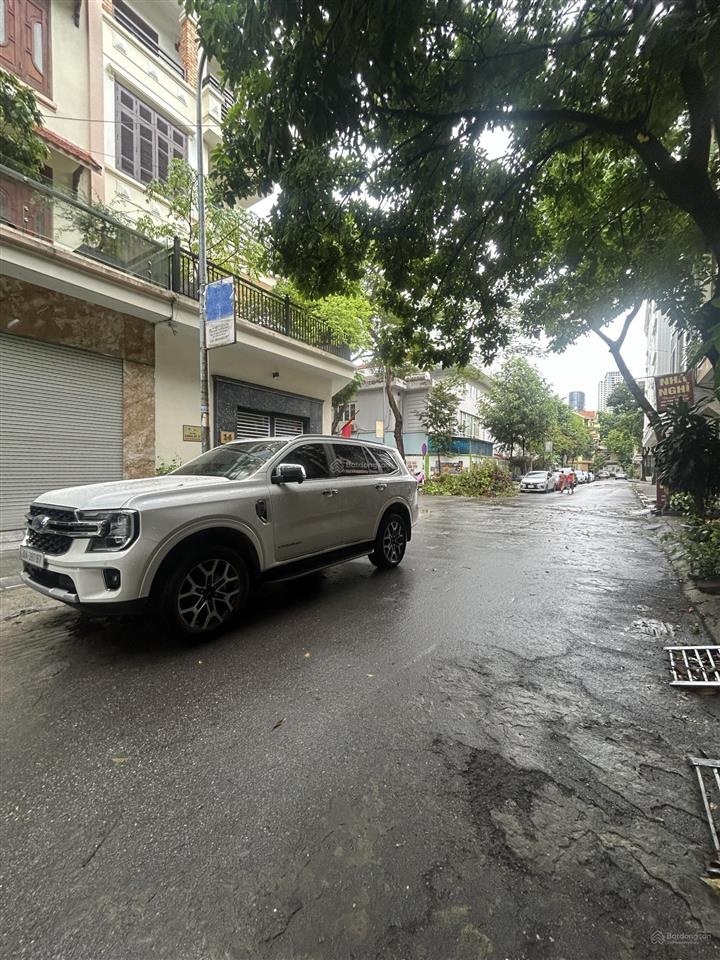 Liền kề văn quán  gần hồ3 ôtô tránh, dừng đỗ ngày đêm  nhà đẹp giá đầu tư hơn 19tỷ  0927 113 ***