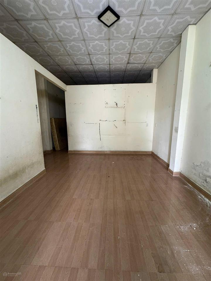 Cho thuê nhà cấp 4 khu vạn phúc, hà đông