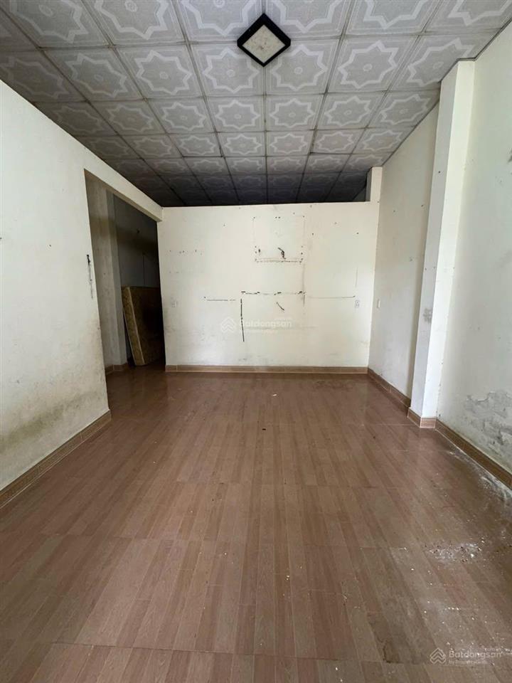 Cho thuê nhà cấp 4 khu vạn phúc, hà đông
