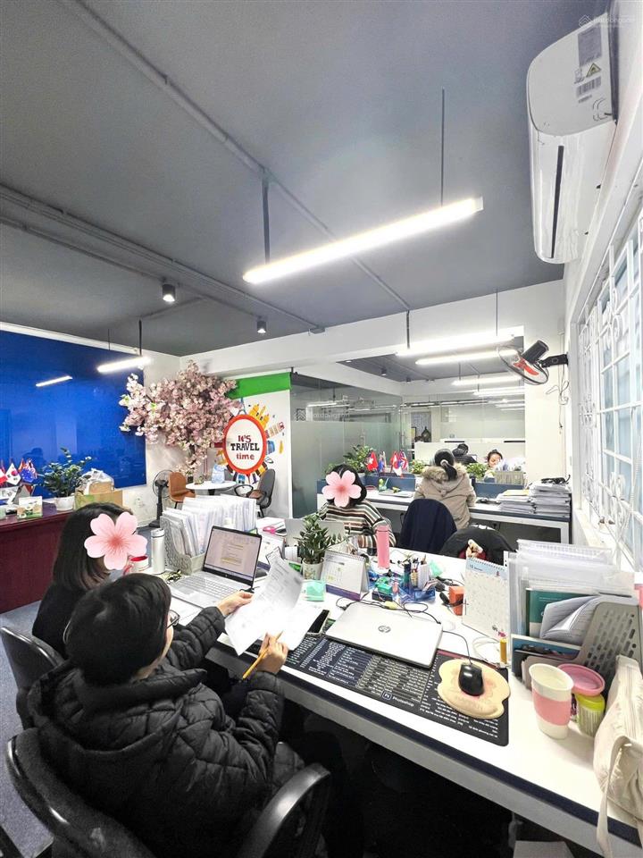 Cho thuê sàn văn phòng tầng 1 phương liệt, thanh xuân, 250m2, ô tô đỗ thoải mái, có hầm để xe..