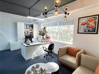 Cho thuê sàn văn phòng tầng 1 phương liệt, thanh xuân, 250m2, ô tô đỗ thoải mái, có hầm để xe..