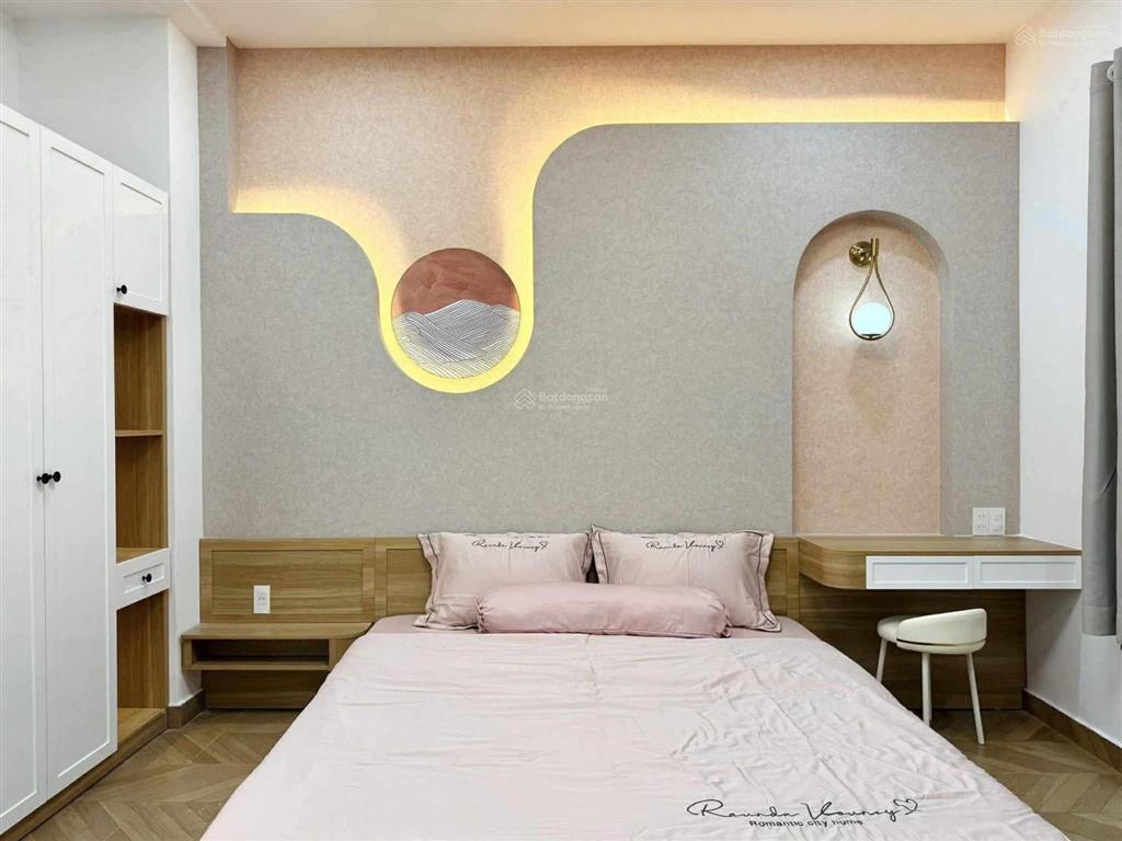 Siêu hiếm ! phố xã đàn đống đa, 10m ra ô tô, nhà thoáng trước sau,45m2*5t, 6pn, nhà đẹp ở ngay.