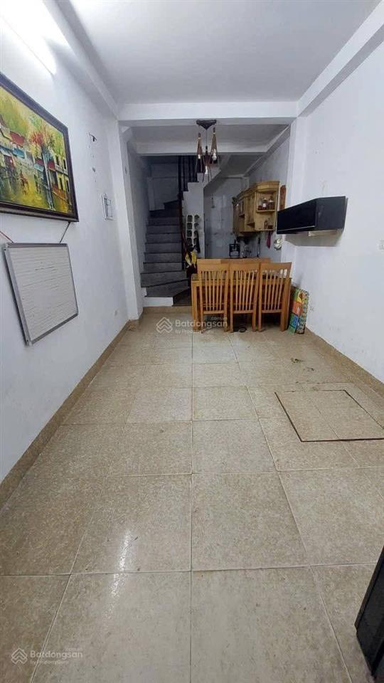 Cho thuê nhà ngõ 219 định công thượng, 4 tầng, 3 pn, full đồđiều hoà, nl, giường, tủ,tủ lạnh..