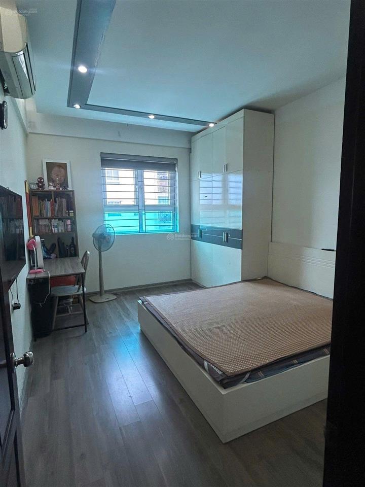 Cho thuê chung cư 310 minh khai, 105m2, 3 pn, full đồ, nhà mới đẹp nội thất xịn, vào luôn.