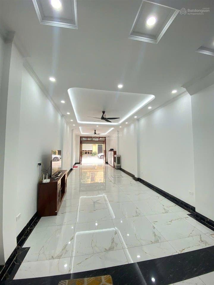 Cho thuê nhà phố thịnh liệt 70m27 tầng, thang máy, thông sàn, trước nhà 2 ô tô tránh, full đồ...