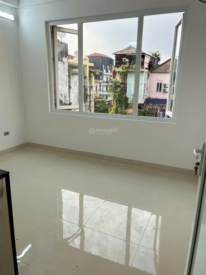 Cho thuê mặt phố lạc trung, kinh doanh đỉnh, ô tô tránh nhau, 70m2*4t, phù hợp vp, kinh doanh...