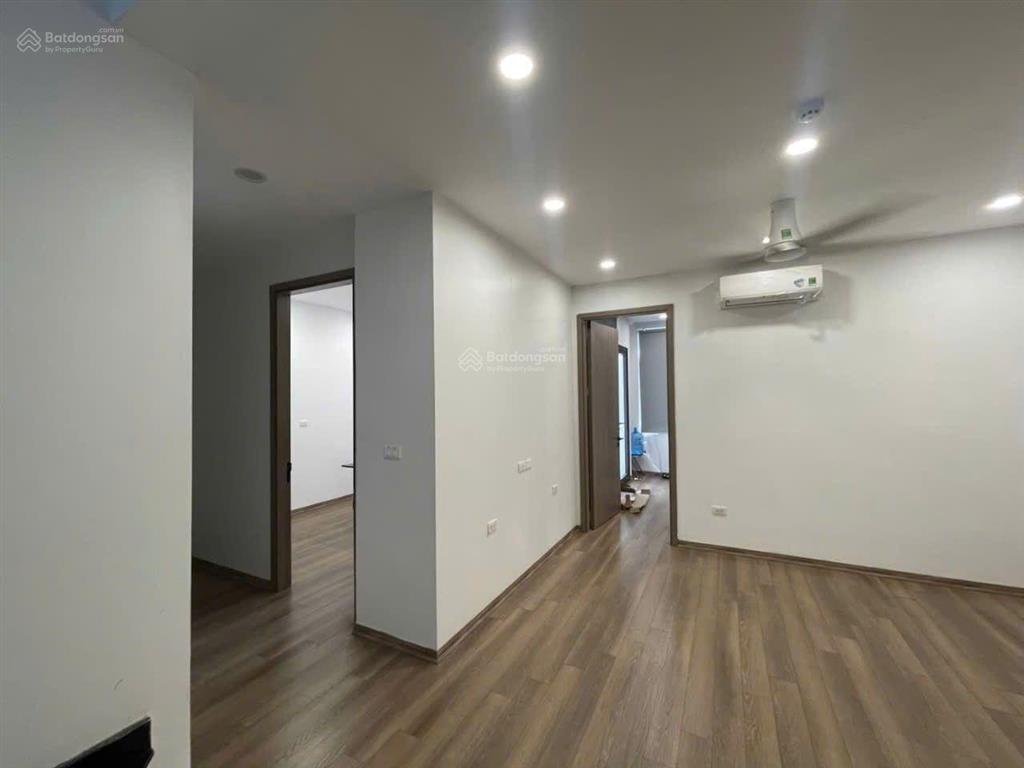 Cho thuê liền kề kđt đại kim mới, 130m2*6t thang máy, ô tô đỗ ngày đêm, pccc đầy đủ, phù hợp vp, kd