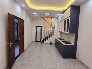 Cho thuê nhà ngõ 619 vũ tông phan, 10m ra ô tô, 35m2*5t, 3pn nhà mới tinh, đẹp, phù hợp ở gđ, nhóm.