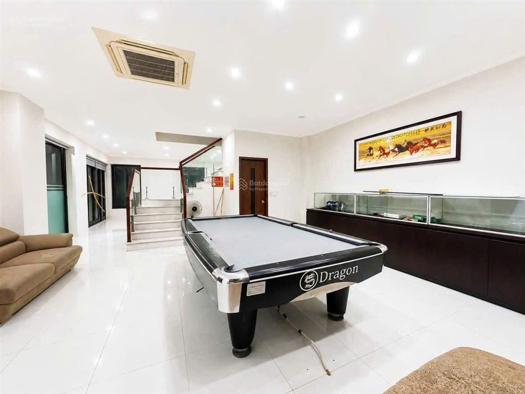 Cho thuê nhà vườn kinh doanh & ở the eden rose 160m2 ôtô đỗ ngày đêm, phù hợp ở kd, spa, vp, studio