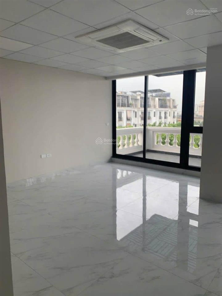 Cho thuê biệt thự liền kề đại kim mới, thang máy, nhà mới tinh. phù hợp văn phòng cty, ô tô tránh