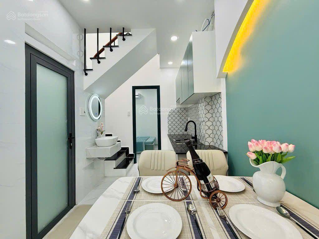 Biệt thự mini, 107.9m2, nhỉnh 6 tỷ, ngay đường trần thị cờ, hẻm xe hơi.  ngà nhà phố