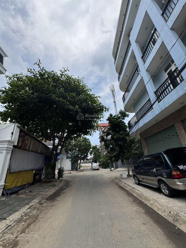 Biệt thự mini, 107.9m2, nhỉnh 6 tỷ, ngay đường trần thị cờ, hẻm xe hơi.  ngà nhà phố