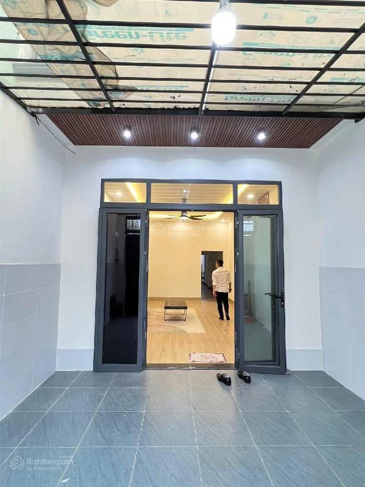 Nhà 68m2, nhỉnh 3 tỷ đường trần thị hè,  ngà nhà phố xem nhà trực tiếp