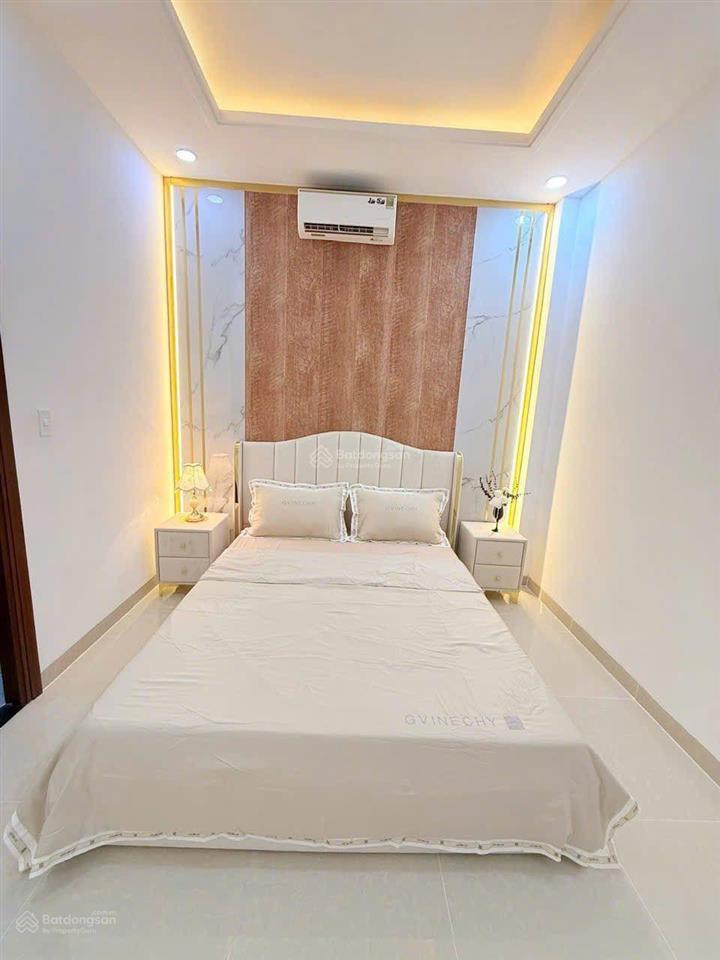 Nhà lê văn khương, 140 m2, tặng 1 chỉ vàng khách  ngà nhà phố xem nhà trực tiếp