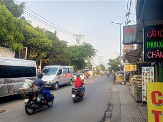 Nhà 107,8m2, nhỉnh 6 tỷ, hẻm xe hơi gần đường lê thị riêng.  ngà nhà phố xem nhà trực tiếp