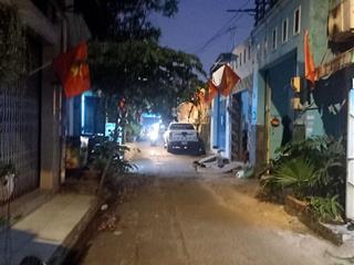 Bán nhà hẻm lễ văn khương 52 m2, nhỉnh 4 tỷ,  ngà nhà phố q 12 xem nhà trực tiếp