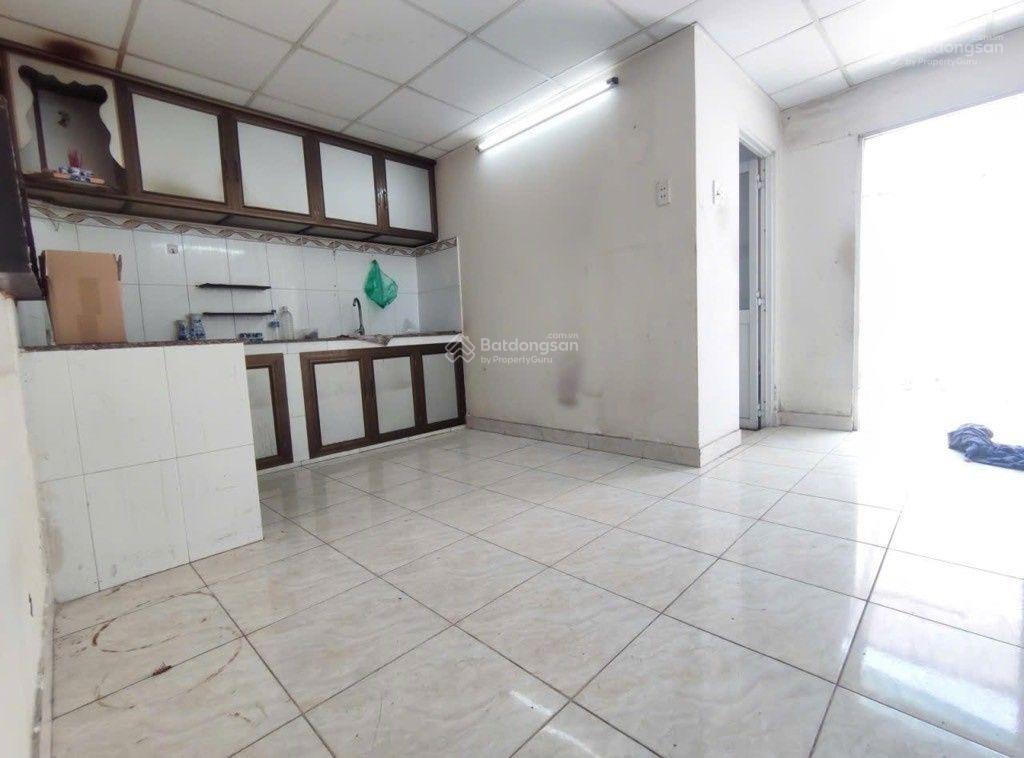 Lê văn khương,80 m2, hẻm xe hơi thông thoáng, bán 5tỷ 890. ngà nhà thật sài gòn hỗ trợ xem nhà.