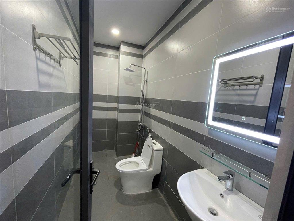Bán nhà thị trần hóc môn, đường quang trung,48 m2, chỉ 3 tỷ 500.l h ngà nhà thật giá thật.