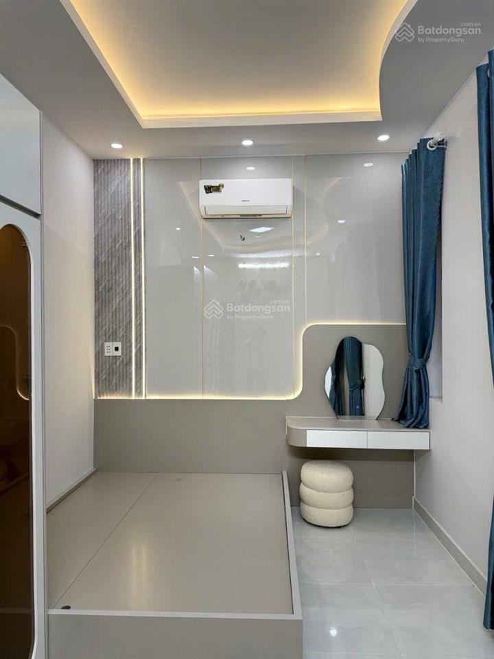 Hot quận 12 nhỉnh 5 tỷ  hẻm 10m  ngang 5m  4 tầng 4pn  sổ hồng riêng