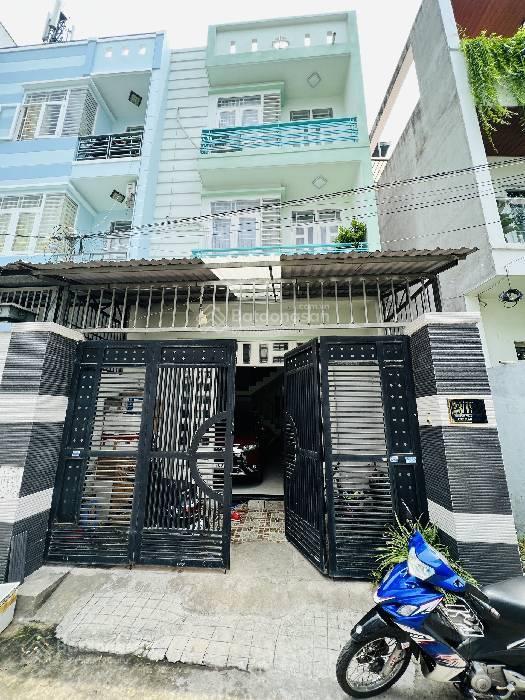 Hot quận 12 nhỉnh 5 tỷ  chỉ 71tr/m2  hẻm xe hơi  ngang 5.25m  3 tầng 4pn  tặng full nội thất
