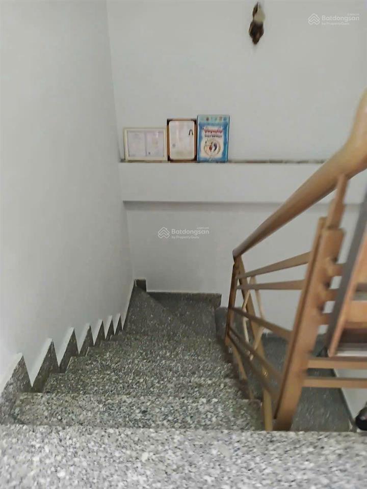 Bán nhà, quận gò vấp ,48 m2 chỉ 4 tỷ 780, hẻm xe hơi thông thoáng  ngà nhà thật sài gòn.