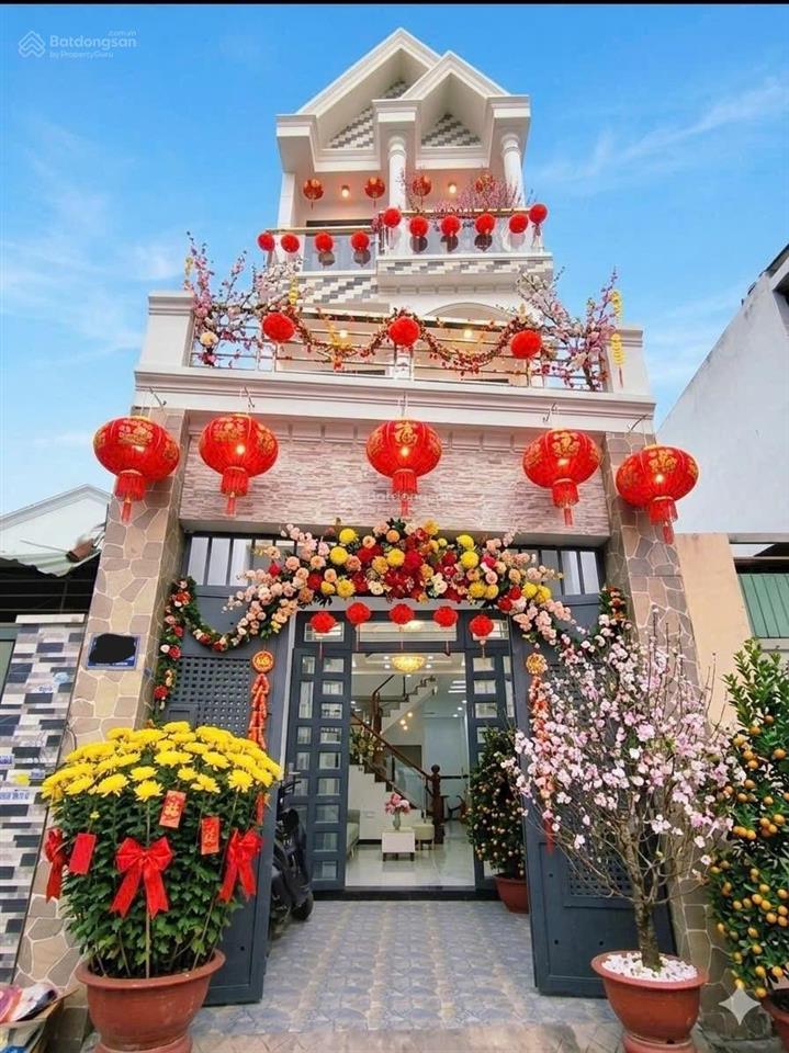 Nhà q12, 3 lầu, 76m2, hxh thông trải nhựa, nhà mới ở ngay, nhỉnh 6 tỷ