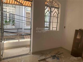 Nhà 4 tỷ 990 gần đường thống nhất,56 m2, hẻm rộng thông thoáng. ngà nhà thật sài gòn hỗ trợ xem n
