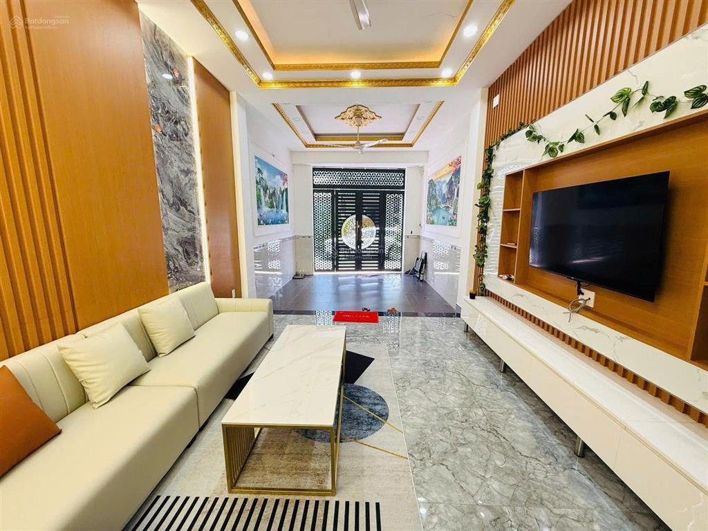 Nhà thới an 56 m2, bán 5 tỷ 5.  ngay nhà thật sài gòn xem nhà trực tiếp