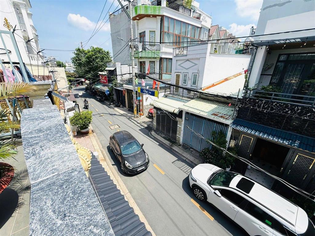 Nhà thới an 56 m2, bán 5 tỷ 5.  ngay nhà thật sài gòn xem nhà trực tiếp