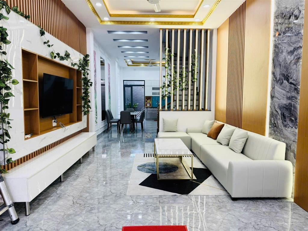 Nhà thới an 56 m2, bán 5 tỷ 5.  ngay nhà thật sài gòn xem nhà trực tiếp