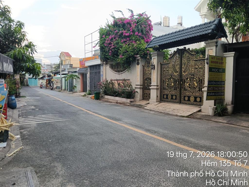 Gần nguyễn ảnh thủ, 40 m2, bán 4 tỷ 680, hẻm xe hơi thông thoáng.  ngà nhà thật sài gòn xem nhà.
