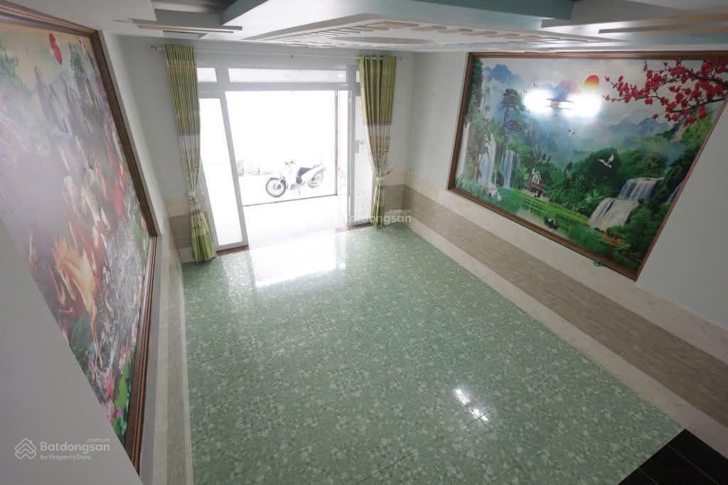 Bán nhà nguyễn văn quá  88m2  chỉ 4.3 tỷ  xe tải tránh  nhà đẹp ở ngay