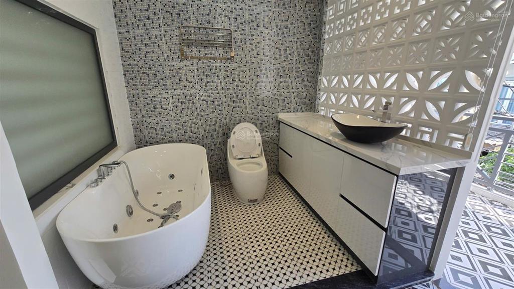 Hà huy giáp, 80m2, bán 6 tỷ 2, hẻm xe tải thông thoáng.  ngà nhà thật sài gòn xem nhà trực tiếp